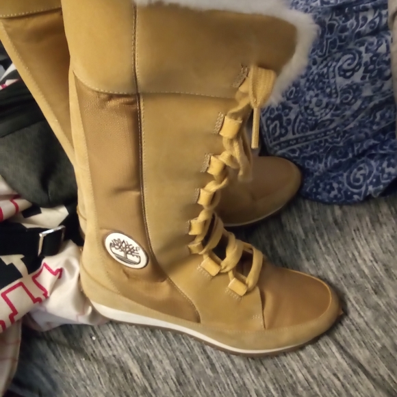 Timberland boots - Picture 2 of 2